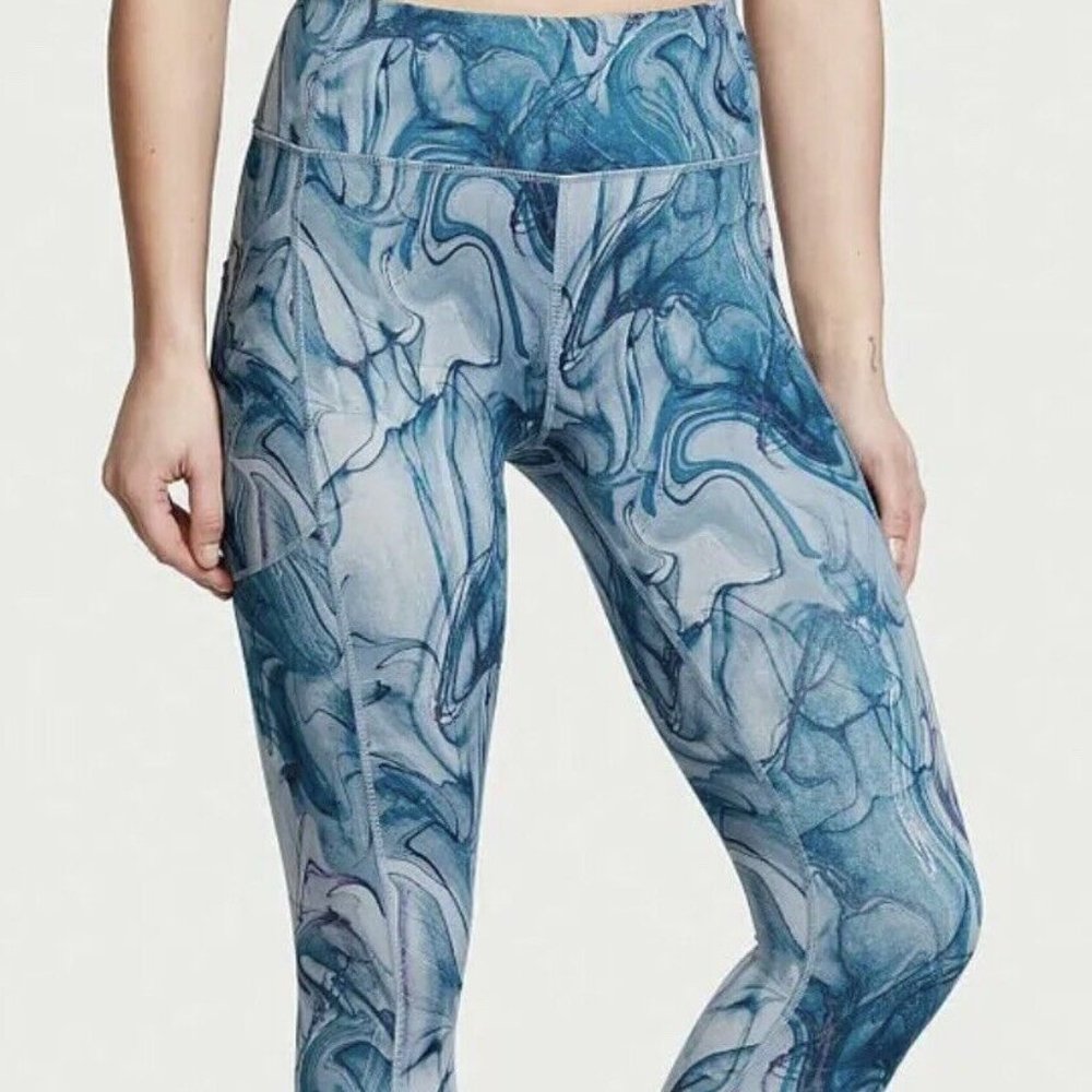 Victoria’s Secret On Point Blue Marble Leggings - sz 14
